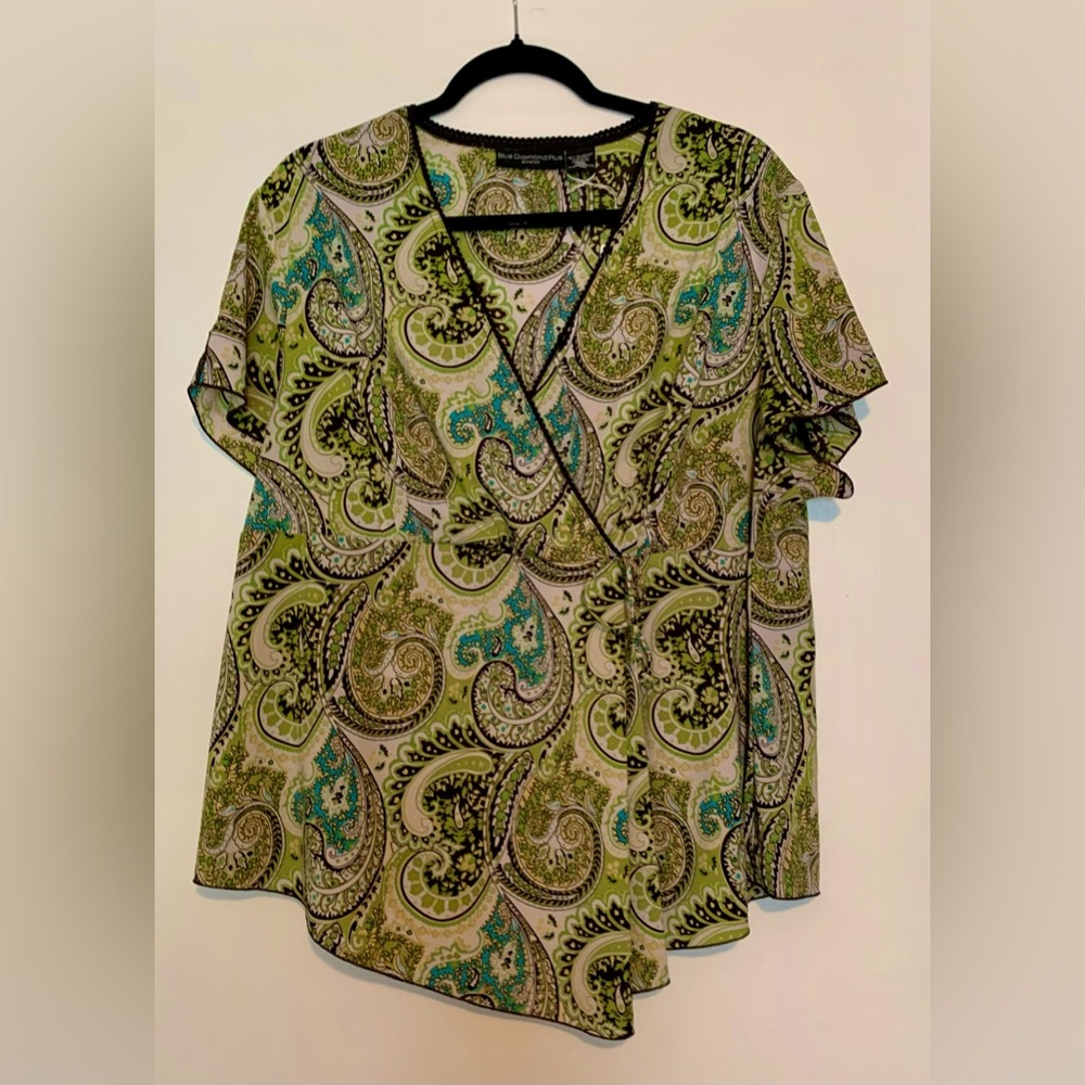 🌻215 Lime paisley blouse